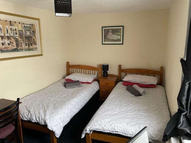 The White Hart Inn Twickenham Room photo